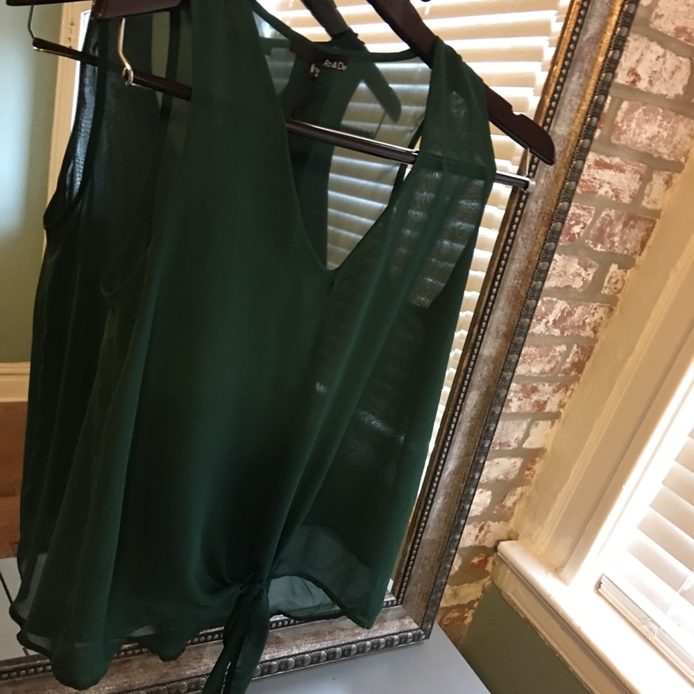 XS Ro & De green tank top blouse